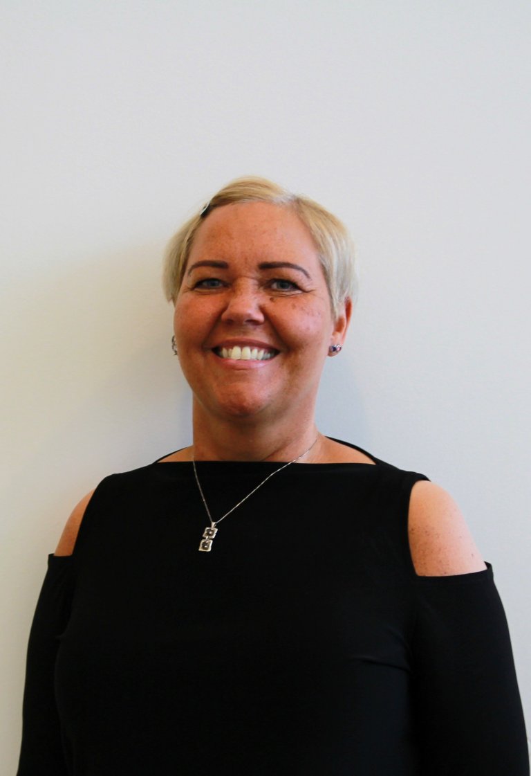 Þuríður Jóna Aradóttir