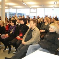 þröngt mega sáttir sitja!