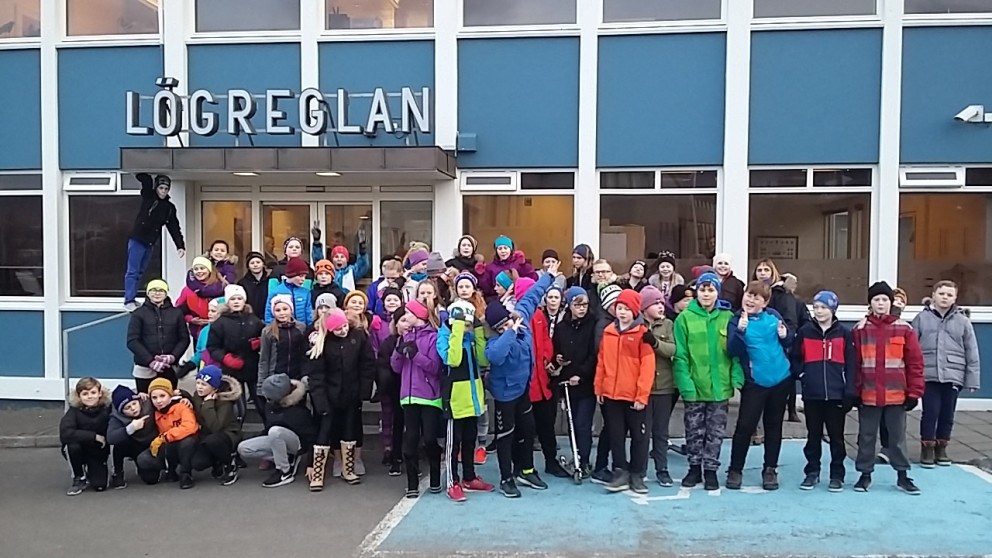 Myndir úr vettvangsferð 6. og 7. bekk