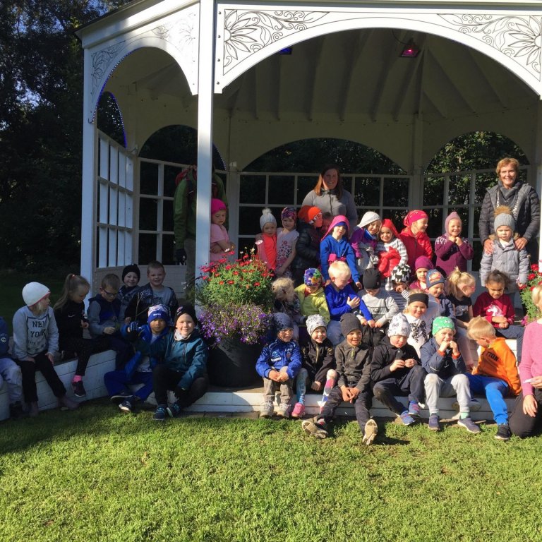 1. bekkur í Lystigarðinum