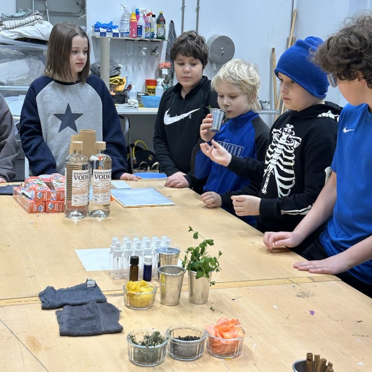 Ilmandi sköpunargleði í Listasafni Akureyrar