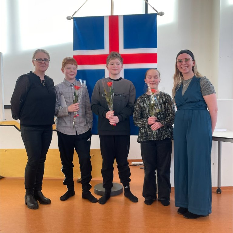 Brynjar Berg, Baldur Tristan og Berglind ásamt kennurum sínum, Ólöfu Hörpu og Dagnýju Hlín