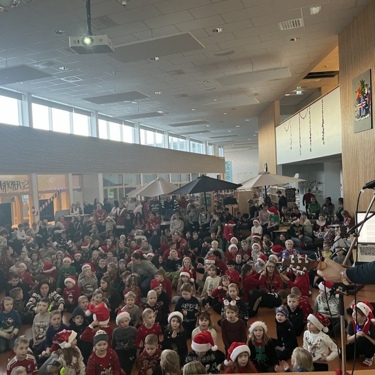 Jólin í Naustaskóla